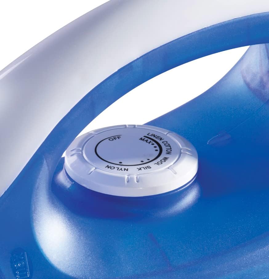 Daewoo 1800W Steam Iron, Non Stick Soleplate, Thermostatic Control White