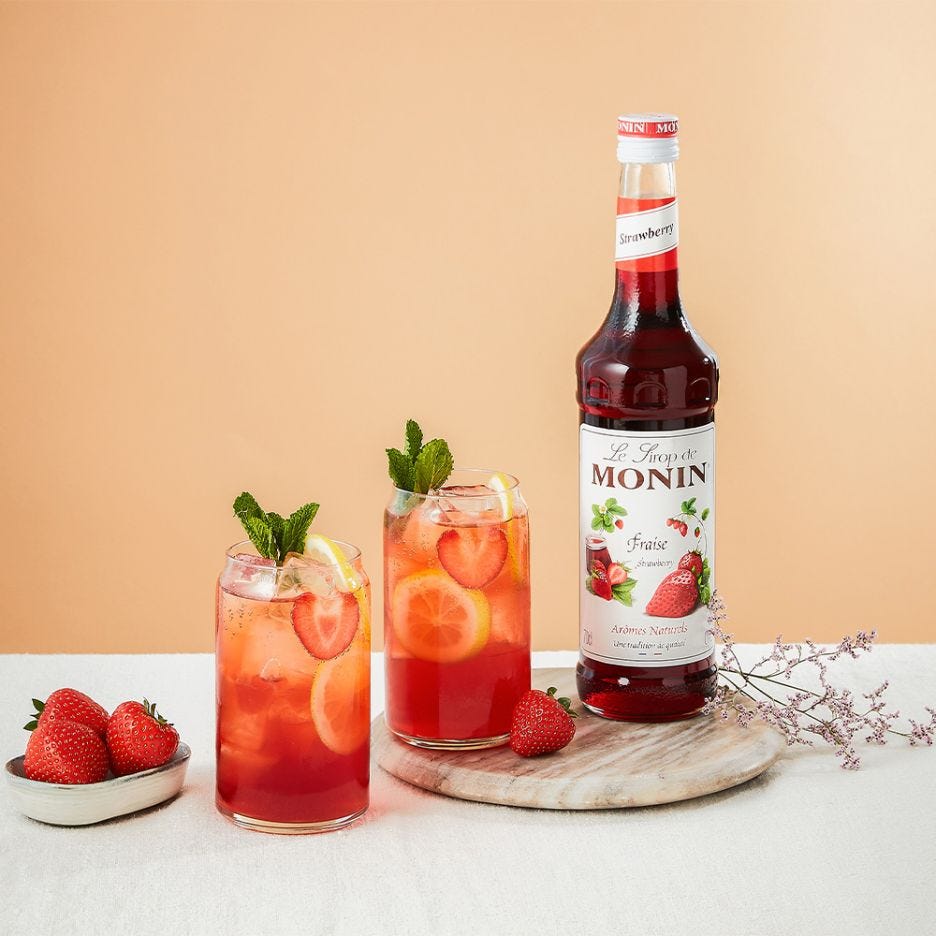 MONIN Strawberry / Fraise Coffee Syrup 700ml (Glass Bottle)