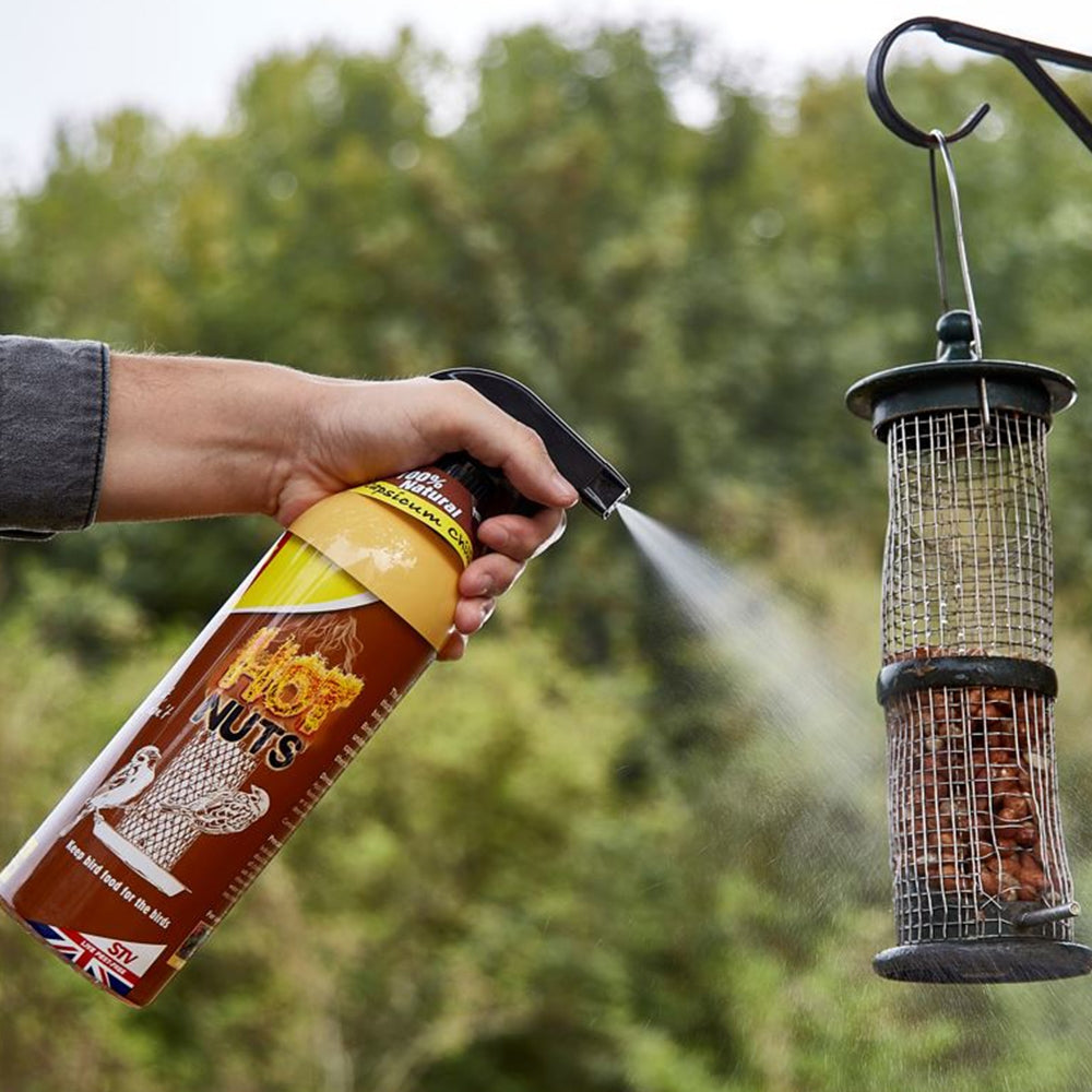 The Big Cheese Hot Nuts Grey Squirrel Deterrent Spray €“ 1 Litre