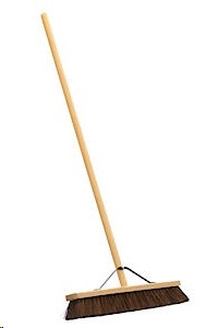 Castledale 24inch Brush & Handle - NWT FM SOLUTIONS - YOUR CATERING WHOLESALER