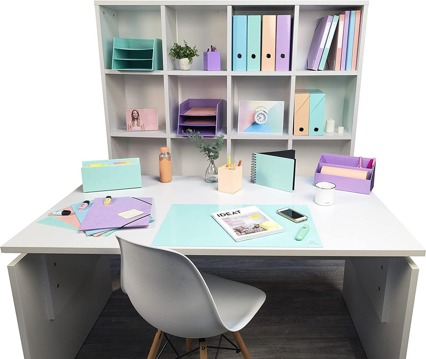 Aquarel Board Desk Mat 575x375 Pastel Green 60163D