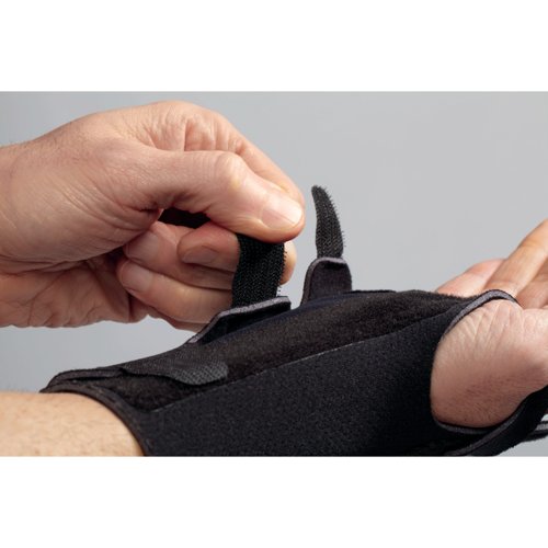 Futuro Comfort Stabilizing Wrist Brace Adjustable 14-21cm Grey 10770SPEI