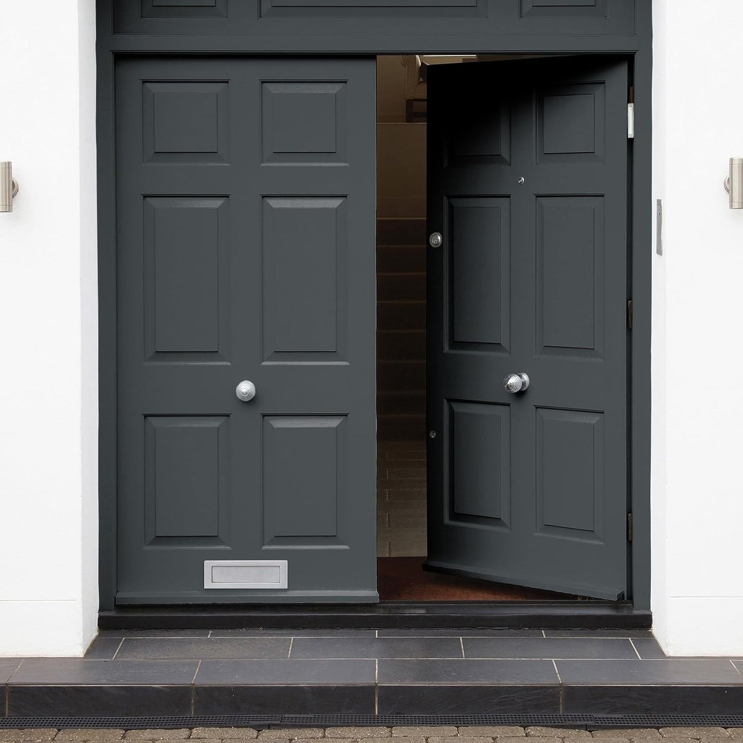 Sandtex 10 Year Multi Surface Satin Paint 750ml Anthracite