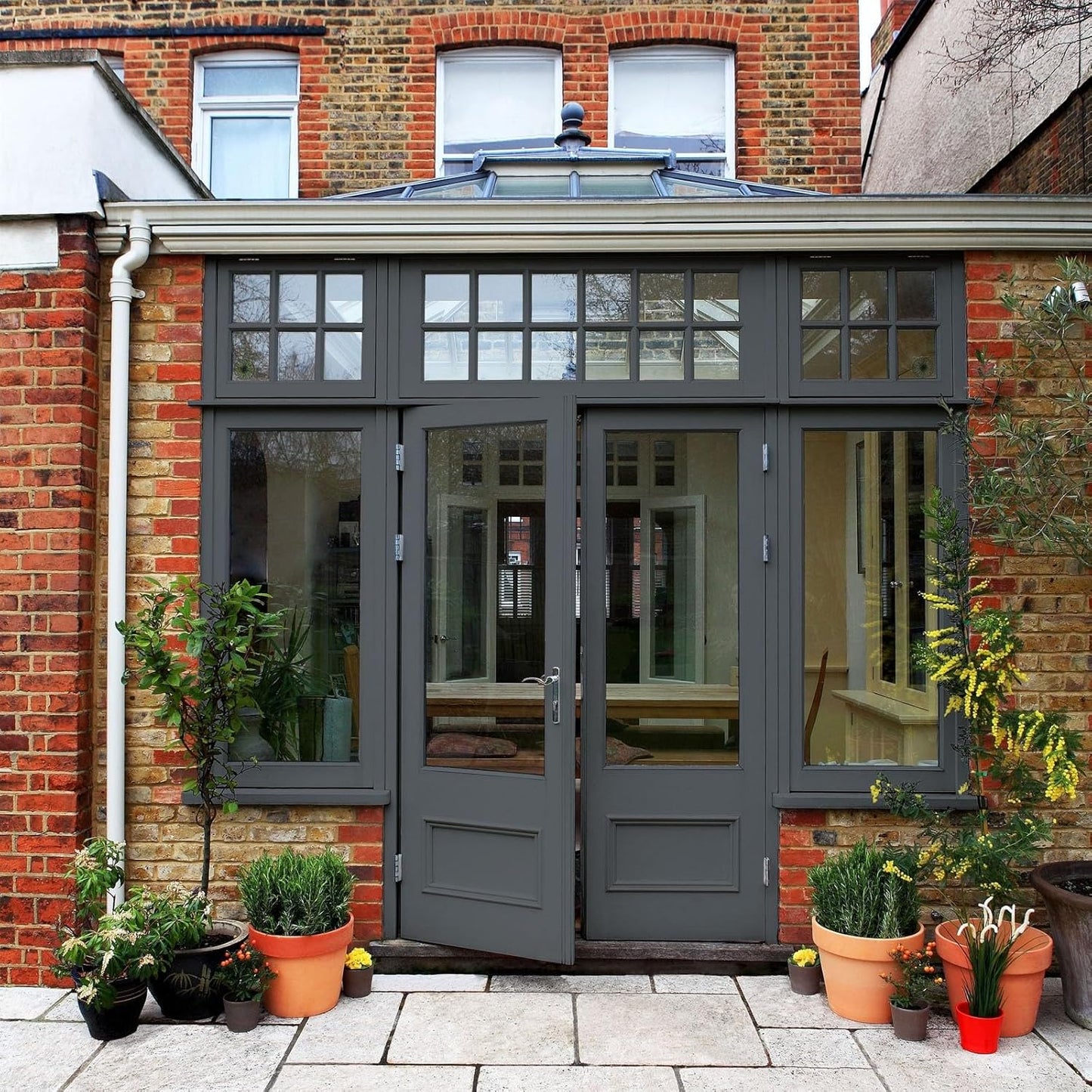 Sandtex 10 Year Multi Surface Satin Paint 750ml Anthracite