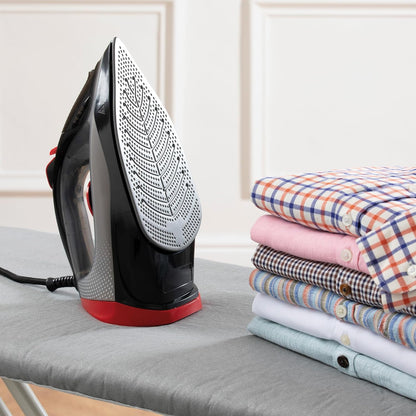Daewoo Ultra-Glide Steam Iron | 2600w | High Steam Burst Function | Red & Black