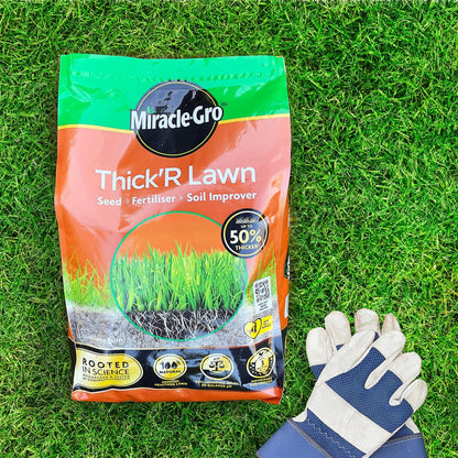 Miracle-Gro Thick'R Lawn Seed, Fertilliser & Soil Improver Fertiliser 4kg / 80m2