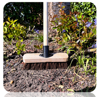 Castledale Wooden Deck Scrubbing Brush Head 9" {23cm} With Bassine Fibres