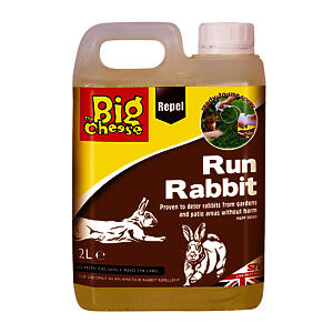 The Big Cheese Run Rabbit Repellent €“ 2 Litre With Backpack Sprayer