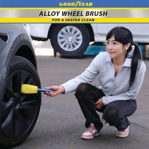 Goodyear Car Alloy Wheel Non-Scratch Brush 900307
