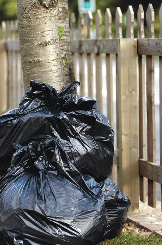 2Work Heavy Duty Refuse Sack LPDE Black 457x725x950mm (Pack of 200) KF73376