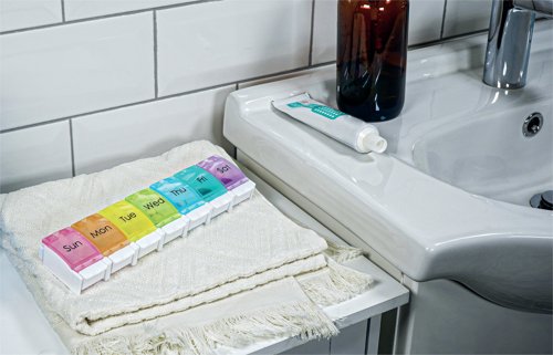 Aidapt Push Button Weekly Pill Dispenser VM930AC