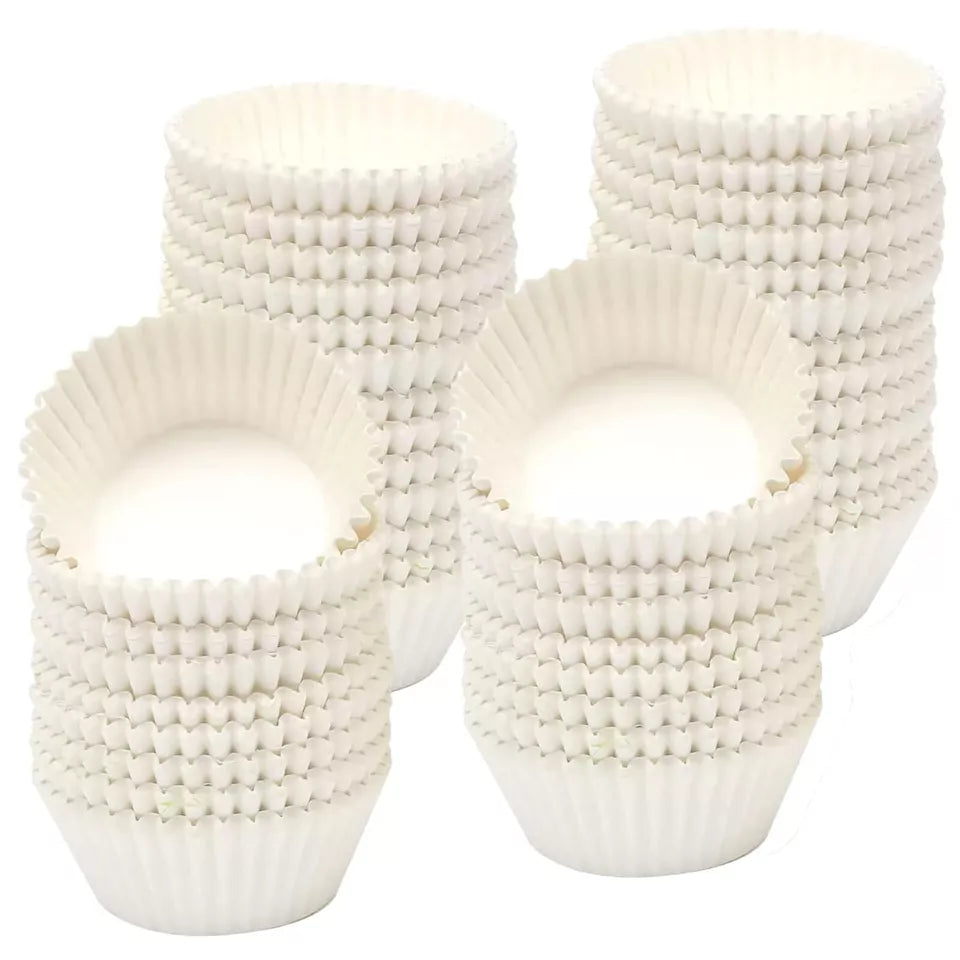Caroline Plain White Muffin Cake Cases - Tub Of 50 Large (8Cm X 4Cm)