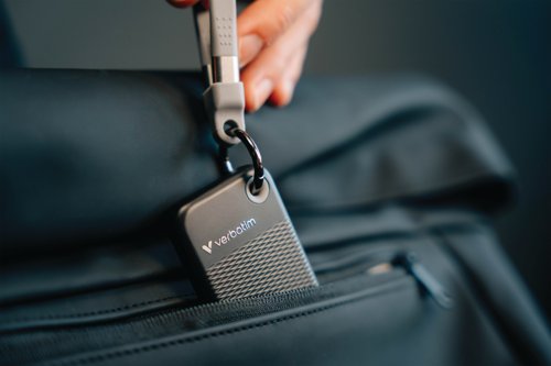 Verbatim Pocket SSD Keyring with Cable Attachment 1TB Black/Grey 32190