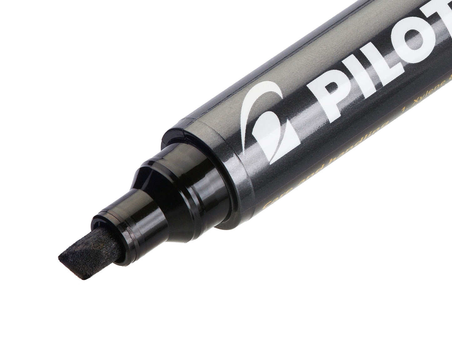 Pilot 400 Permanent Marker Chisel Tip 4mm Line Black (Pack 15 + 5 Free) - 3131910504061