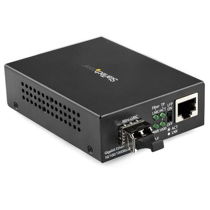 StarTech.com GbE Fiber Media Converter 850nm LC 550m