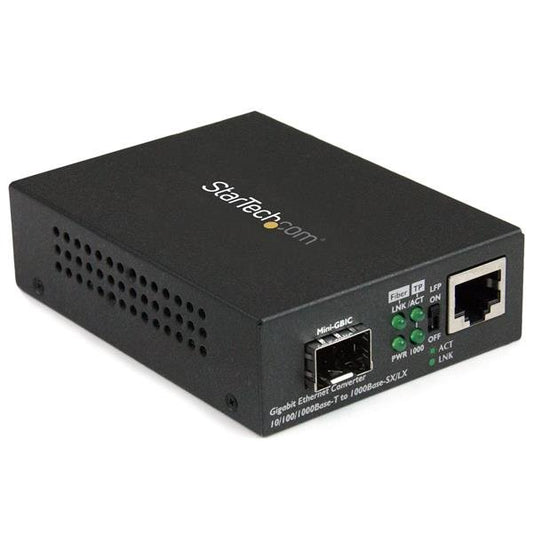 StarTech.com GbE Fiber Media Converter Open SFP Slot - NWT FM SOLUTIONS - YOUR CATERING WHOLESALER
